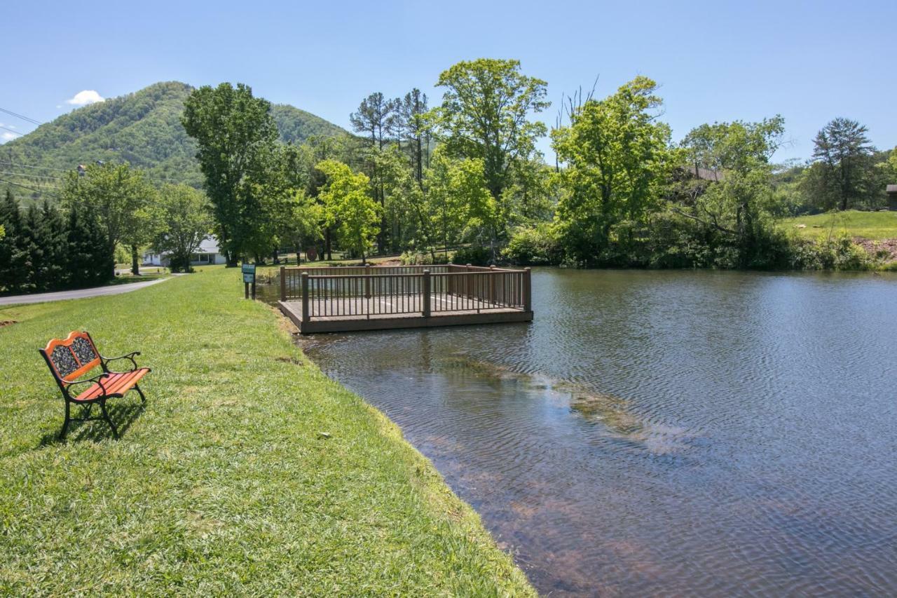 Misty View Cabin Hatchertown ภายนอก รูปภาพ